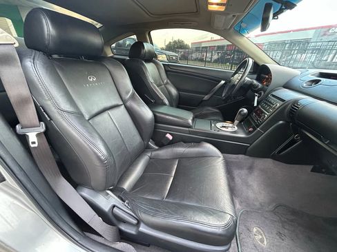 Used 2004 INFINITI G35 Coupe w/ Premium Pkg image 13