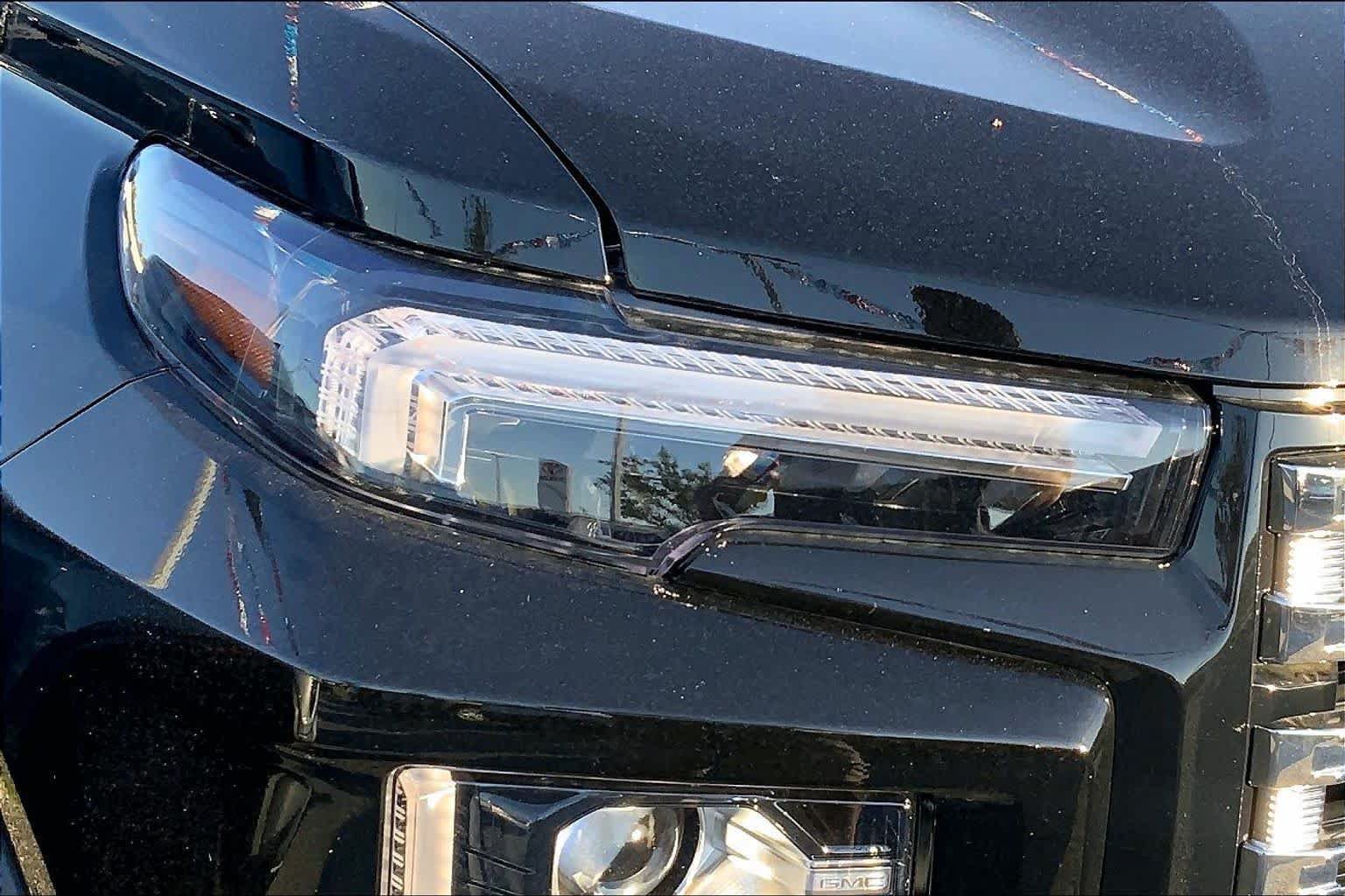 New 2026 GMC Canyon Denali w/ LPO, Denali Black Edition AWD/4WD image 12