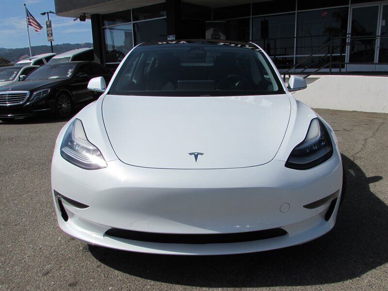 Used 2018 Tesla Model 3 Long Range AWD/4WD image 3