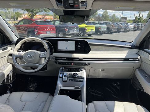 Certified 2024 Hyundai Palisade Calligraphy AWD/4WD image 25