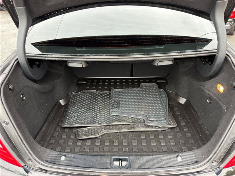 Used 2012 Mercedes-Benz C 250 Sedan w/ Multimedia Pkg image 5