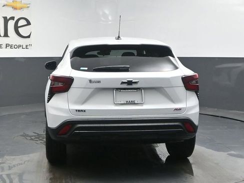 New 2026 Chevrolet Trax RS image 13