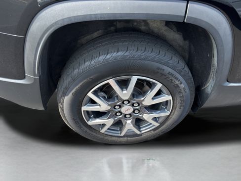 Used 2023 GMC Acadia SLT w/ Preferred Package AWD/4WD image 8