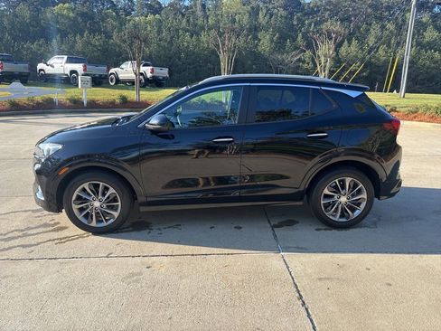 Used 2021 Buick Encore GX Select w/ Sport Touring Package image 16