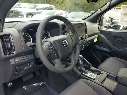 New 2026 Nissan Frontier SV w/ SV Convenience Package AWD/4WD image 8