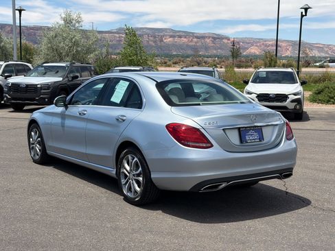 Used 2015 Mercedes-Benz C 300 4MATIC Sedan image 3
