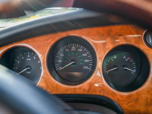 Used 2003 Jaguar XK8 Coupe image 31