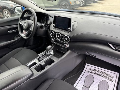 Used 2023 Nissan Sentra SV image 20