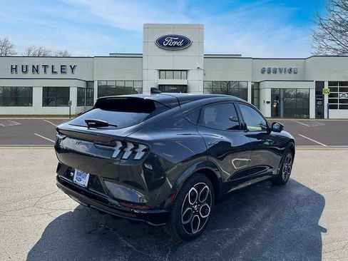 Used 2022 Ford Mustang Mach-E GT image 5