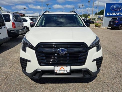 Certified 2025 Subaru Ascent Bronze Edition AWD/4WD image 10