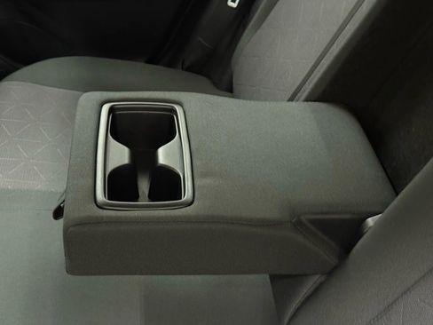 Used 2019 Toyota RAV4 XLE w/ Convenience Package image 46