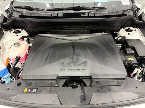 Used 2023 Kia Niro Wave image 9
