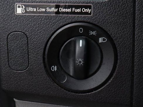 Used 2016 Mercedes-Benz Sprinter 2500 image 20