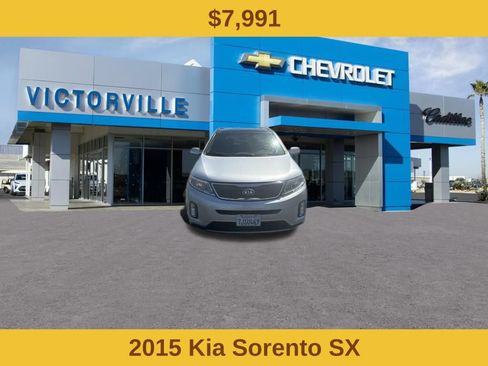 Used 2015 Kia Sorento SX FWD image 2
