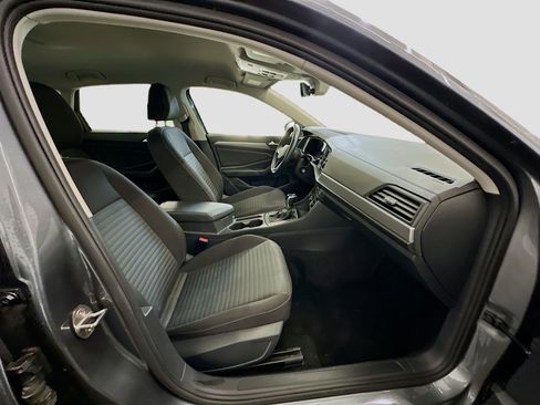 Used 2024 Volkswagen Jetta S image 31