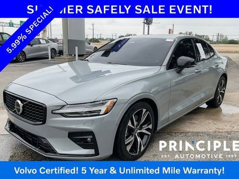Certified 2025 Volvo S60 B5 Plus FWD image 5