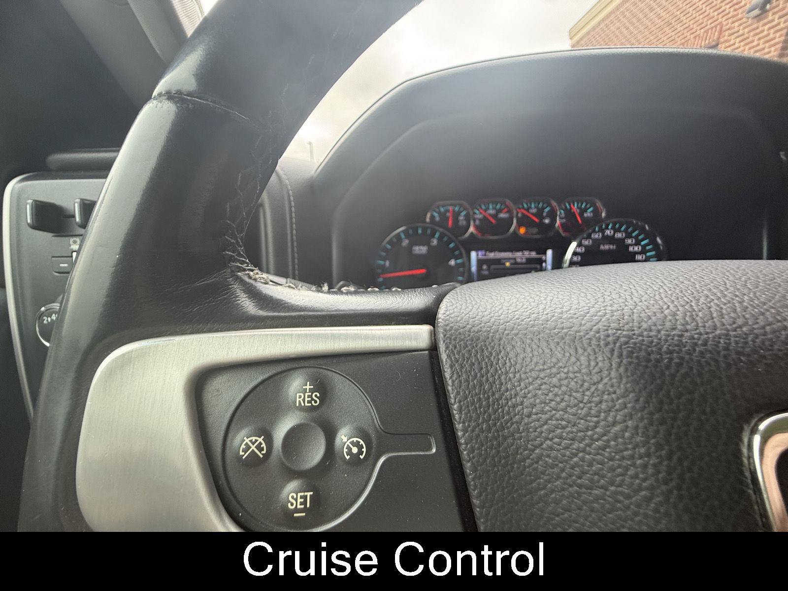 Used 2018 GMC Sierra 2500 SLT w/ Duramax Plus Package AWD/4WD image 12