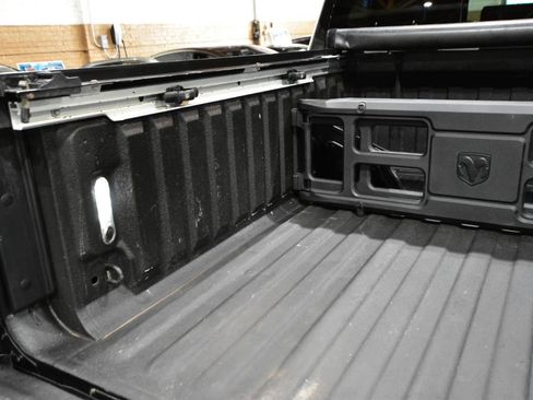 Used 2019 RAM 1500 Limited AWD/4WD image 60