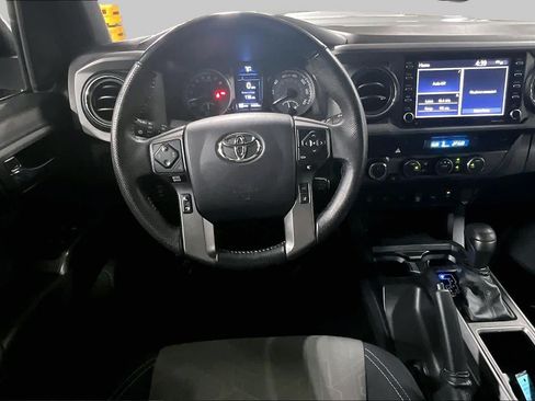 Used 2023 Toyota Tacoma TRD Sport w/ Technology Package AWD/4WD image 6