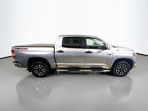 Used 2018 Toyota Tundra SR5 w/ TRD Off Road Package AWD/4WD image 8