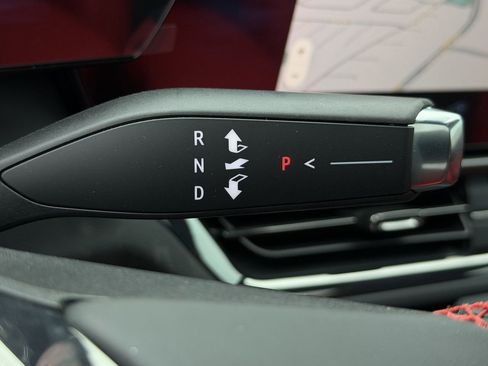 New 2026 Chevrolet Equinox EV RS FWD image 19