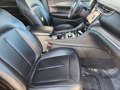 Used 2024 Jeep Grand Cherokee Limited