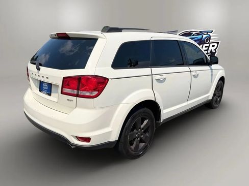 Used 2012 Dodge Journey SXT w/ Flexible Seating Group FWD image 8