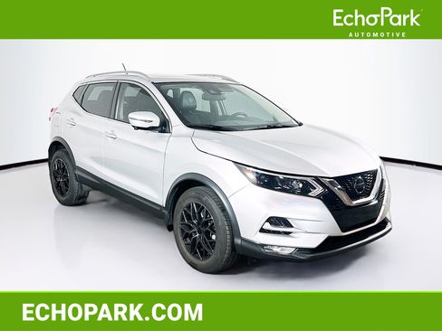 Used 2021 Nissan Rogue Sport SL w/ Premium Package FWD image 1