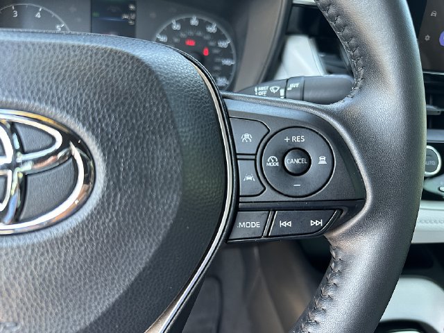 Used 2023 Toyota Corolla SE FWD image 22