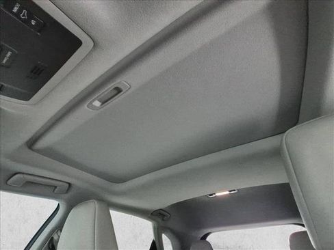 Used 2017 Lexus RX 350 AWD w/ Premium Package image 16