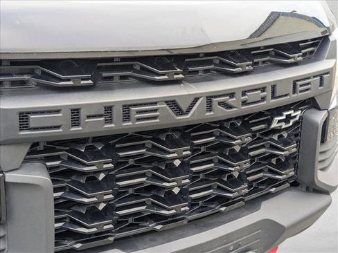 Used 2022 Chevrolet Colorado ZR2 image 3