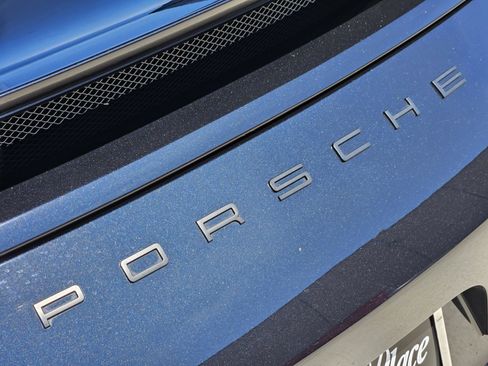 Used 2018 Porsche 911 GT3 RWD image 27