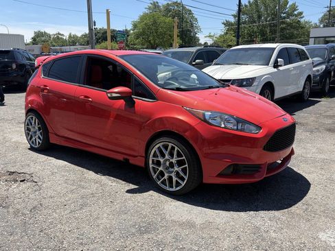 Used 2015 Ford Fiesta ST FWD image 5