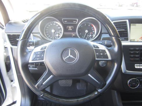 Used 2016 Mercedes-Benz GL 450 4MATIC image 18