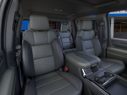 New 2026 Chevrolet Silverado 2500 ZR2 w/ LPO, Dark Essentials Package image 16