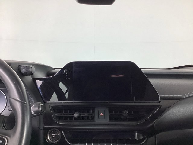 Used 2023 Lexus UX 250h FWD w/ Accessory Package (Z1) image 18
