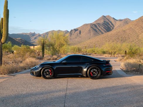 Used 2022 Porsche 911 GT3 RS AWD/4WD image 5