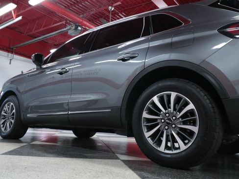 Used 2021 Lincoln Nautilus Standard w/ Equipment Group 101A image 37