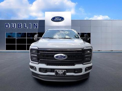 Used 2026 Ford F250 Platinum w/ FX4 Off-Road Package AWD/4WD image 2