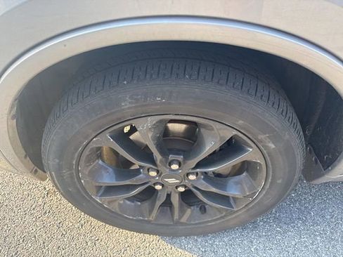 Used 2021 Dodge Durango R/T w/ Technology Group image 9