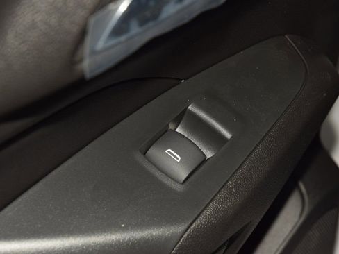 New 2026 Chevrolet Trax ACTIV w/ Sunroof Package image 41