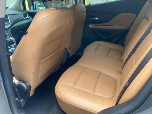 Used 2019 Buick Encore Essence w/ Experience Buick Package AWD/4WD image 29