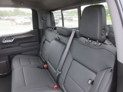 New 2026 GMC Sierra 1500 Denali AWD/4WD image 14
