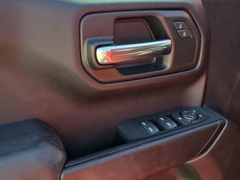 Used 2024 Chevrolet Silverado 1500 Custom image 14