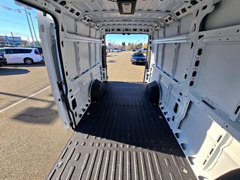 New 2026 RAM ProMaster 3500 w/ Quick Order Package 22G SLT FWD image 21