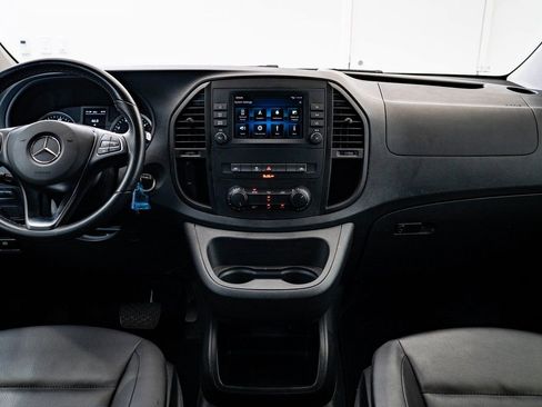 Used 2023 Mercedes-Benz Metris Passenger image 28