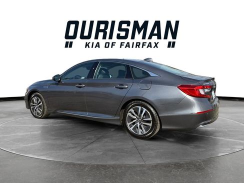 Used 2019 Honda Accord Touring image 4