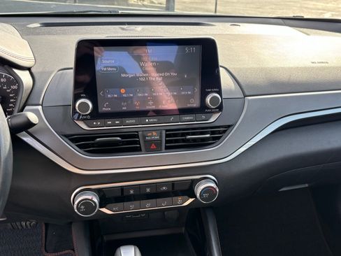 Used 2024 Nissan Altima 2.5 SR image 15