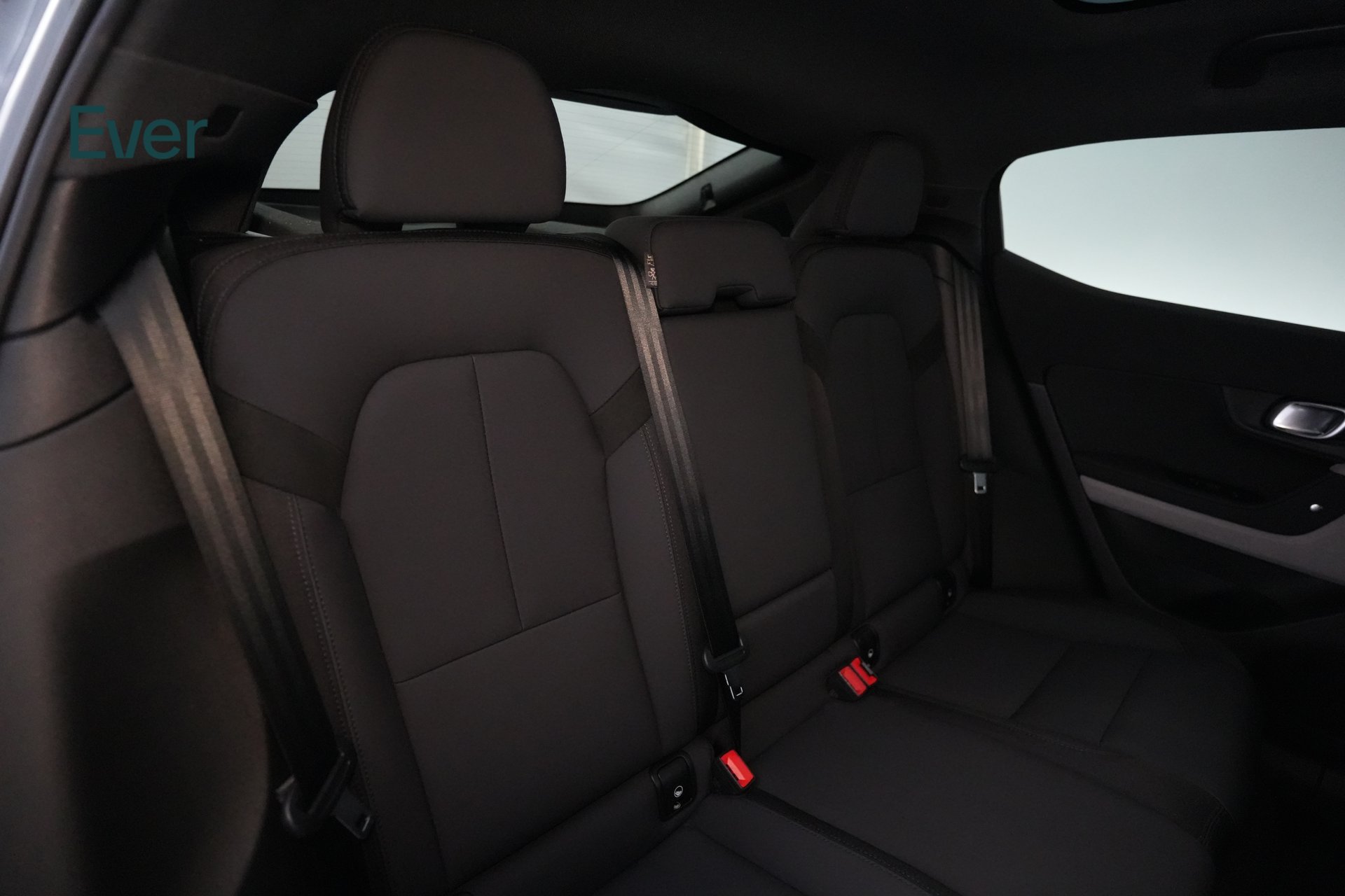 Used 2022 Polestar Polestar 2 w/ Plus Package AWD/4WD image 5