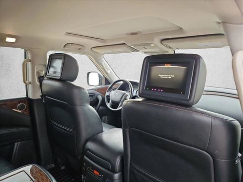 Used 2019 Nissan Armada Platinum w/ Captain's Chairs Package RWD image 24